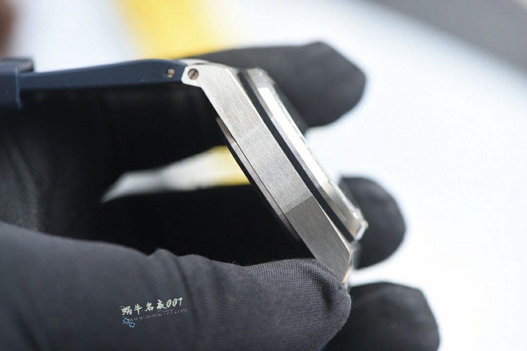 DUCK Audemars Piguet Royal Oak  Offshore  replica imitation 26231ST.ZZ.D010CA.01 watches  / AP301