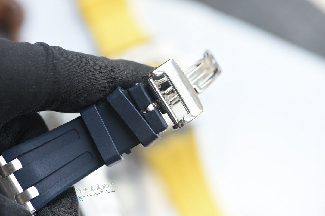 DUCK Audemars Piguet Royal Oak  Offshore  replica imitation 26231ST.ZZ.D010CA.01 watches  / AP301