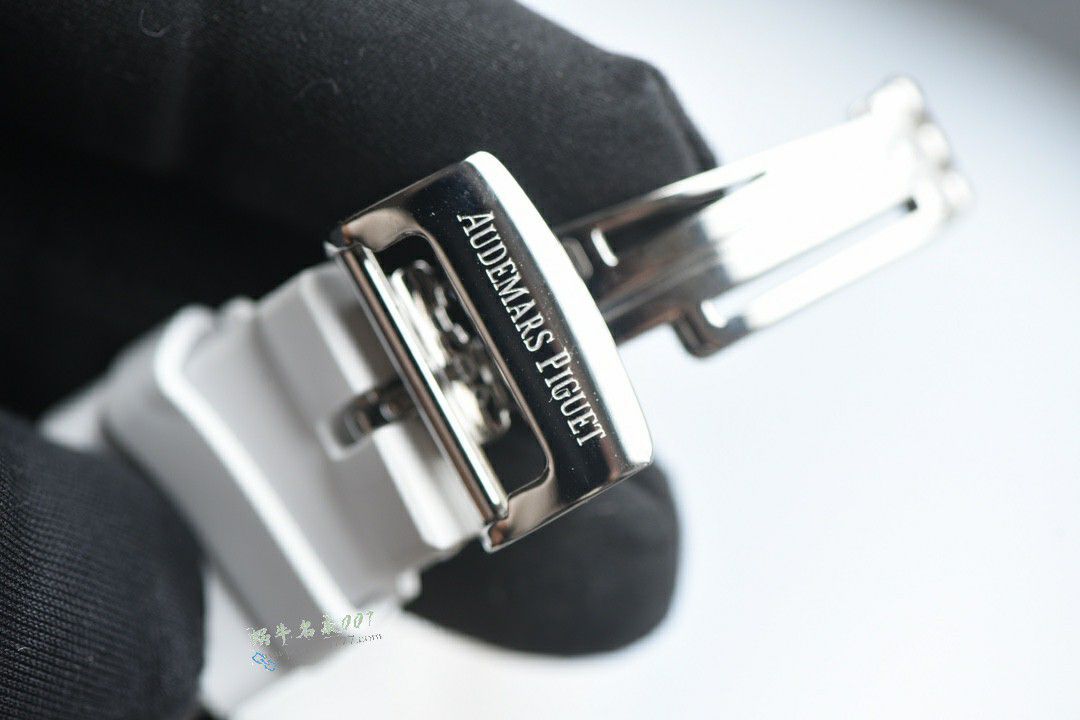 DUCK Audemars Piguet Royal Oak  Offshore  replica imitation 26231ST.ZZ.D010CA.01 watches  / AP301