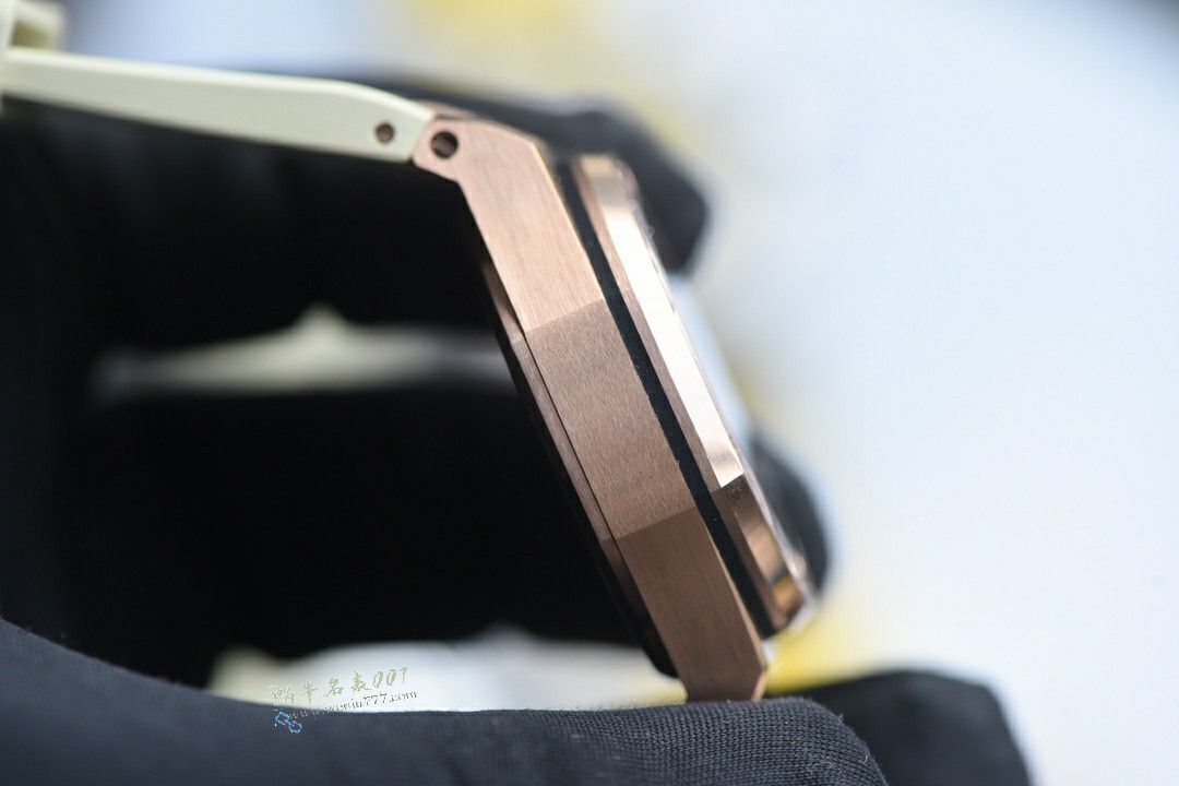 DuckAudemars Piguet Royal Oak  Offshore   imitation  Women watch26231ST.ZZ.D027CA.01 watches  / AP303