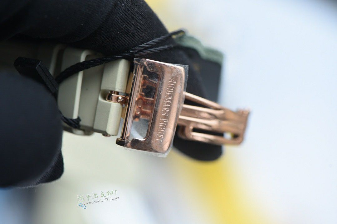 DuckAudemars Piguet Royal Oak  Offshore   imitation  Women watch26231ST.ZZ.D027CA.01 watches  / AP303