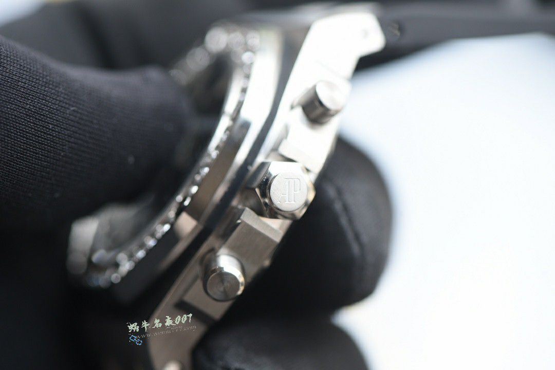 DuckAudemars Piguet Royal Oak  Offshore   imitation  Women watch26231ST.ZZ.D027CA.01 watches  / AP303