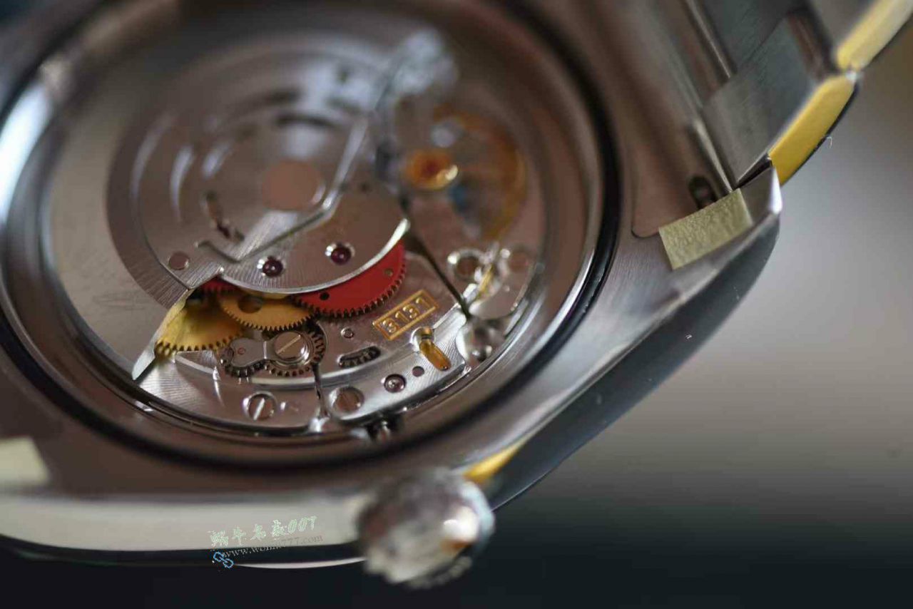 vs Rolex  Lightning Grid Magnetic Type  replica imitation  green glass m116400gv-0001 Black dial  watches  / R952