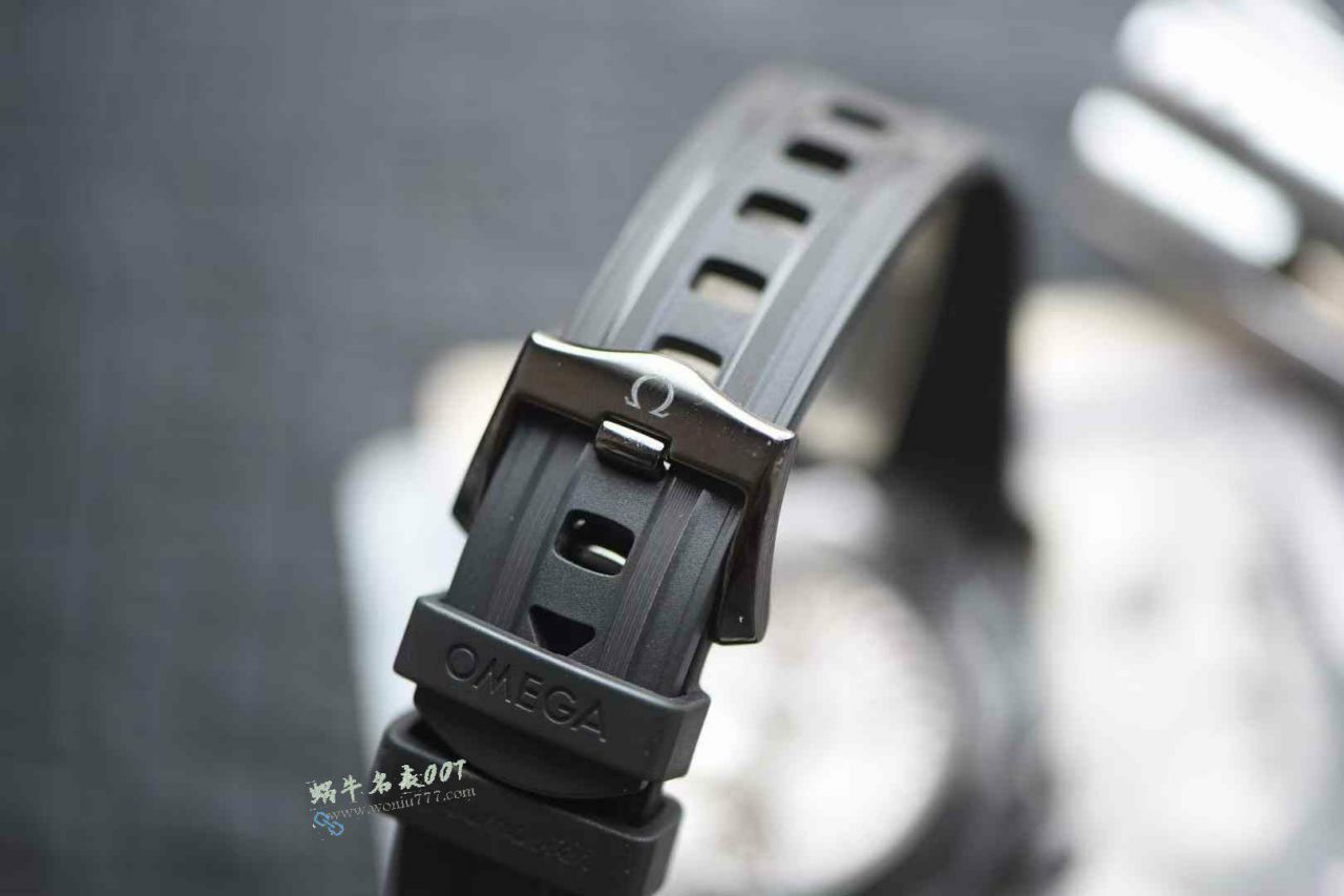  Video review  Omega Seamaster 300 meters  replica imitation  Darth Vader 210.92.44.20.01.003 watches  / VS817