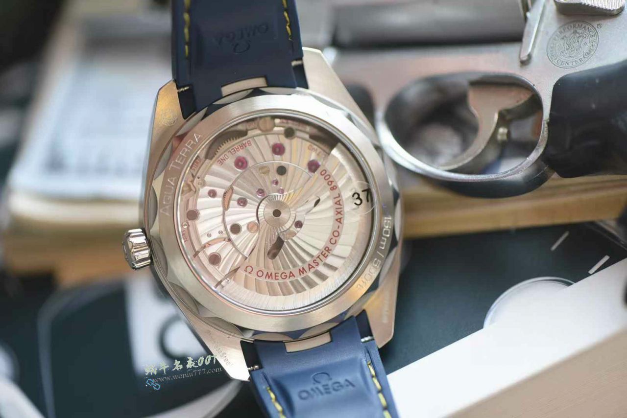 VS Omega Seamaster 150 Bumblebee  replica imitation  series 220.12.41.21.03.009 watches  / VS818