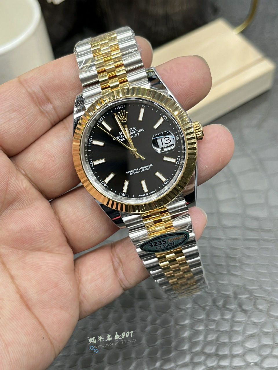 clean Rolex Datejust 41MM replica imitation m126334-0006 watches  / R956