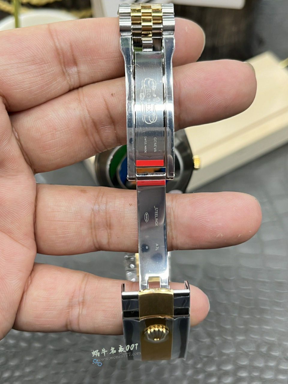 clean Rolex Datejust 41MM replica imitation m126334-0006 watches  / R956