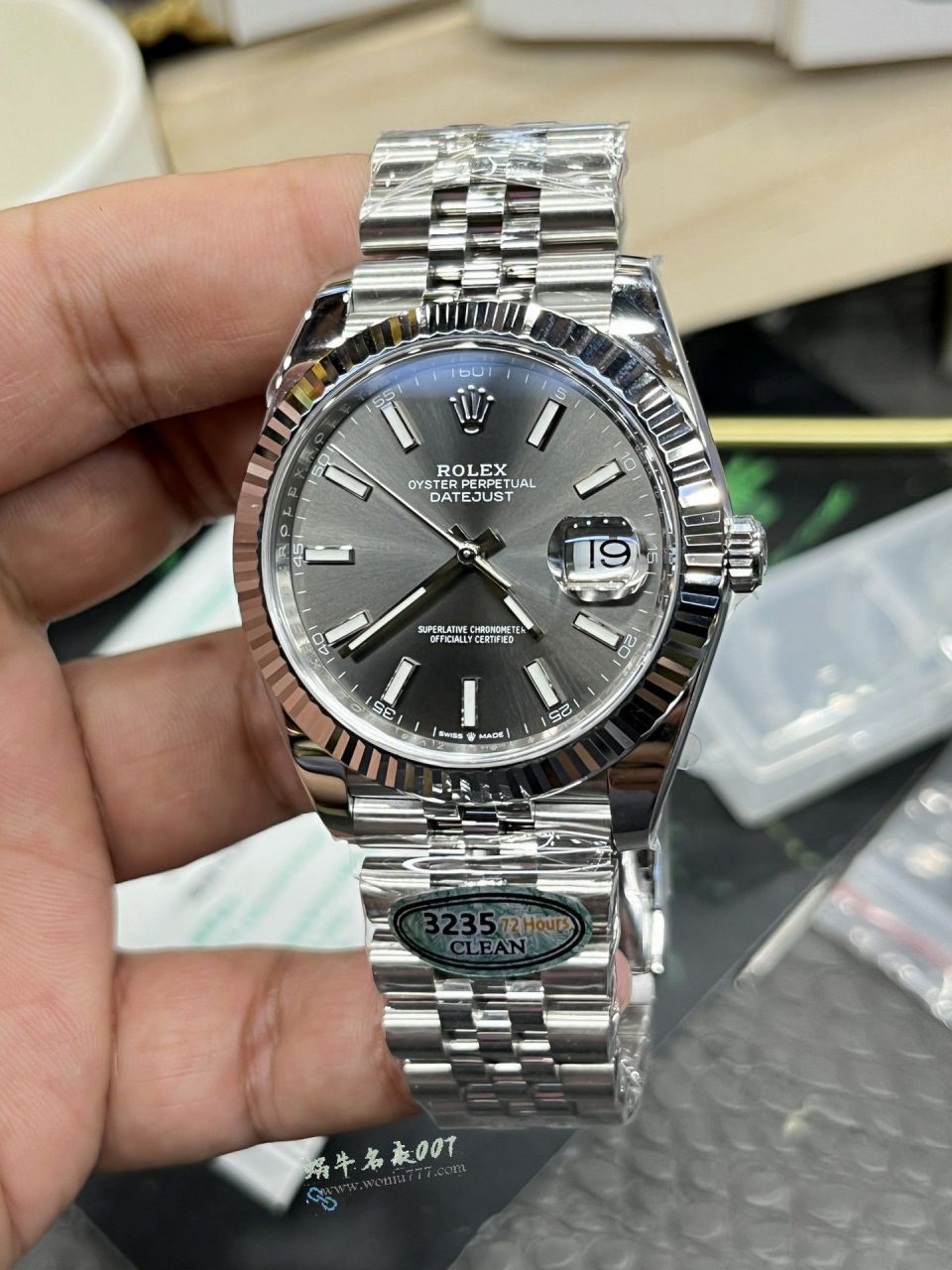 clean Rolex Datejust 41MM replica imitation m126334-0006 watches  / R956