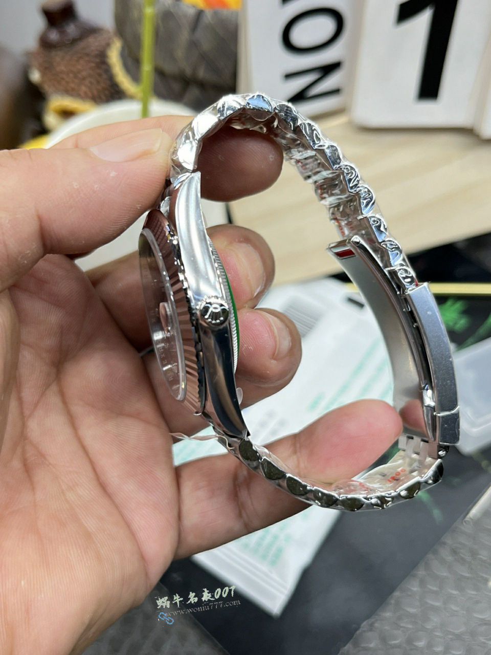 clean Rolex Datejust 41MM replica imitation m126334-0006 watches  / R956