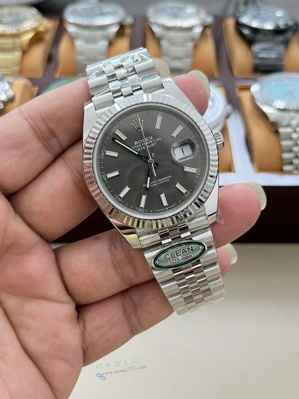 clean Rolex Datejust 41MM replica imitation m126334-0006 watches  / R956