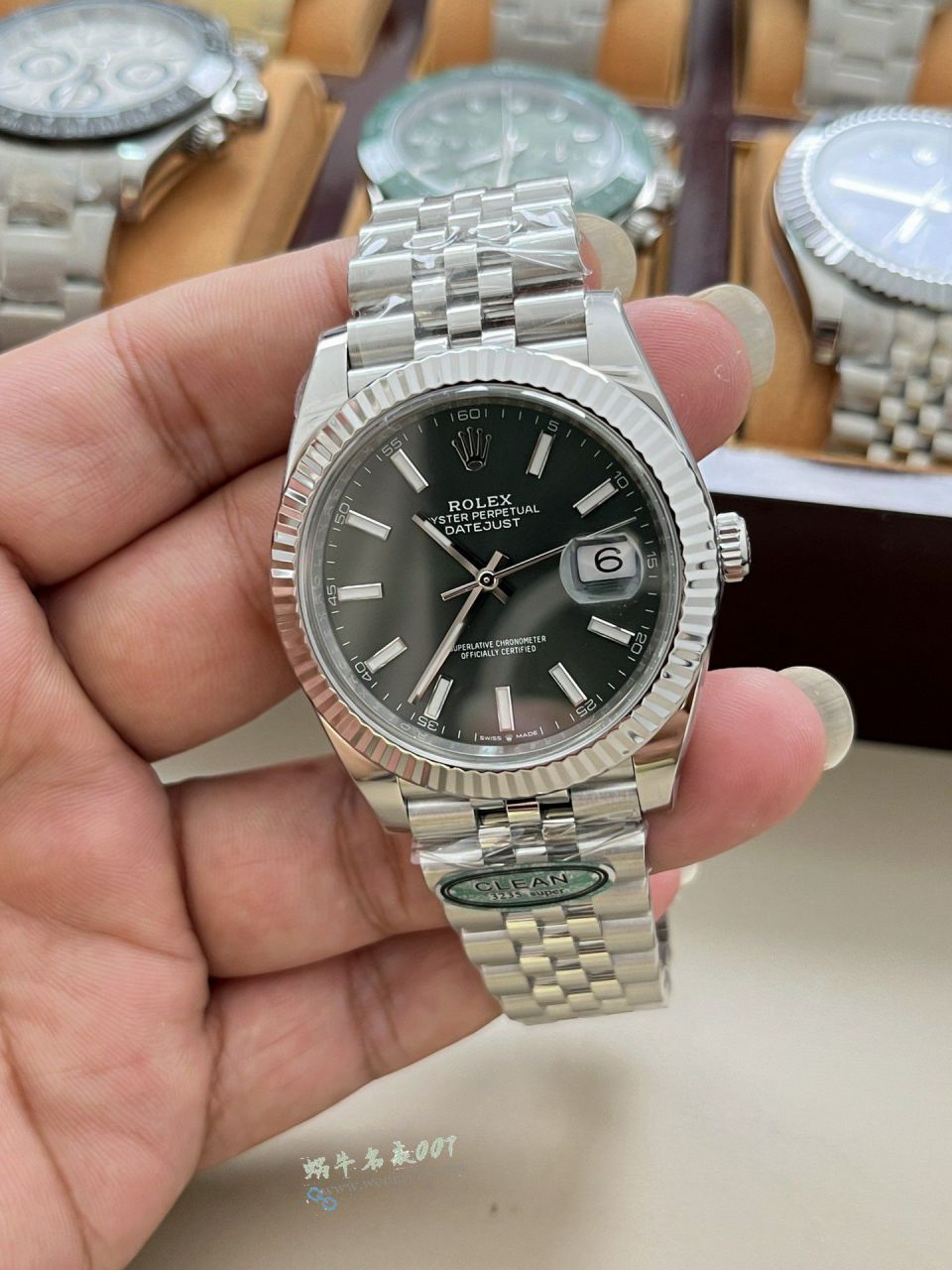 clean Rolex Datejust 41MM replica imitation m126334-0006 watches  / R956