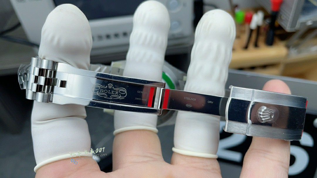 clean Rolex Datejust 41MM replica imitation m126334-0006 watches  / R956