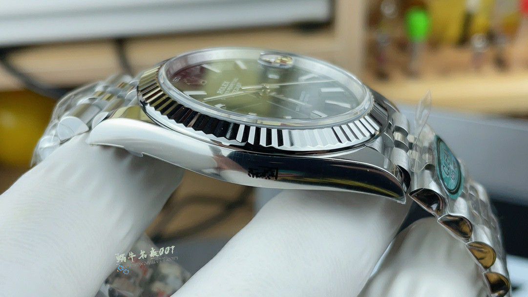 clean Rolex Datejust 41MM replica imitation m126334-0006 watches  / R956