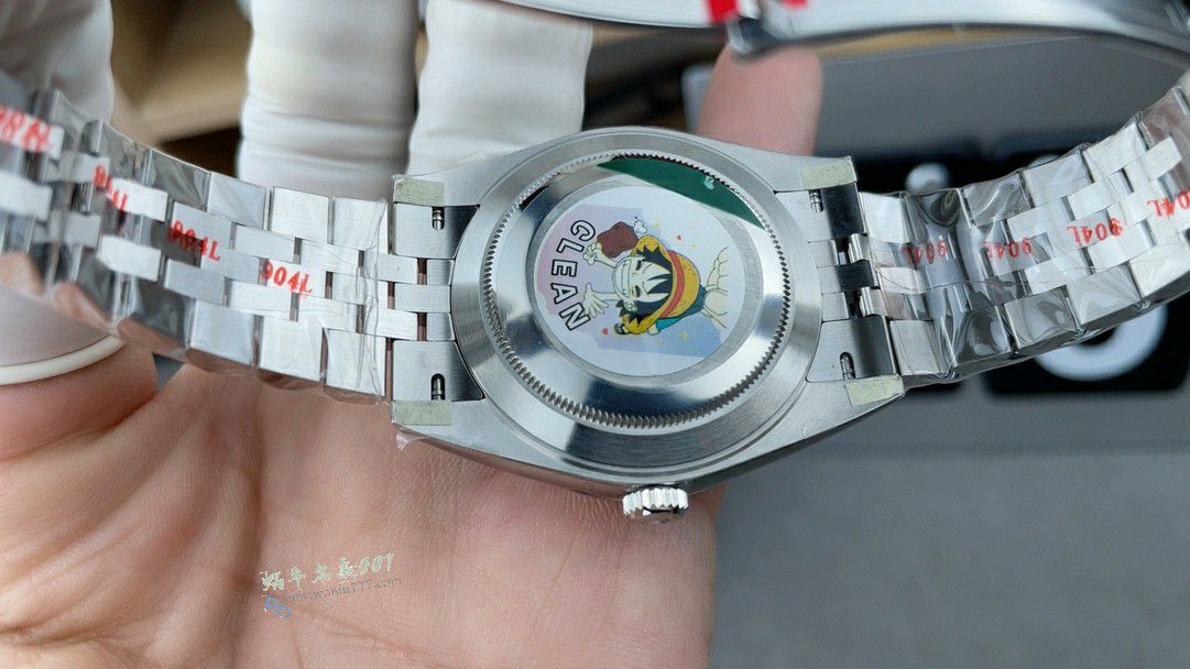 clean Rolex Datejust 41MM replica imitation m126334-0006 watches  / R956