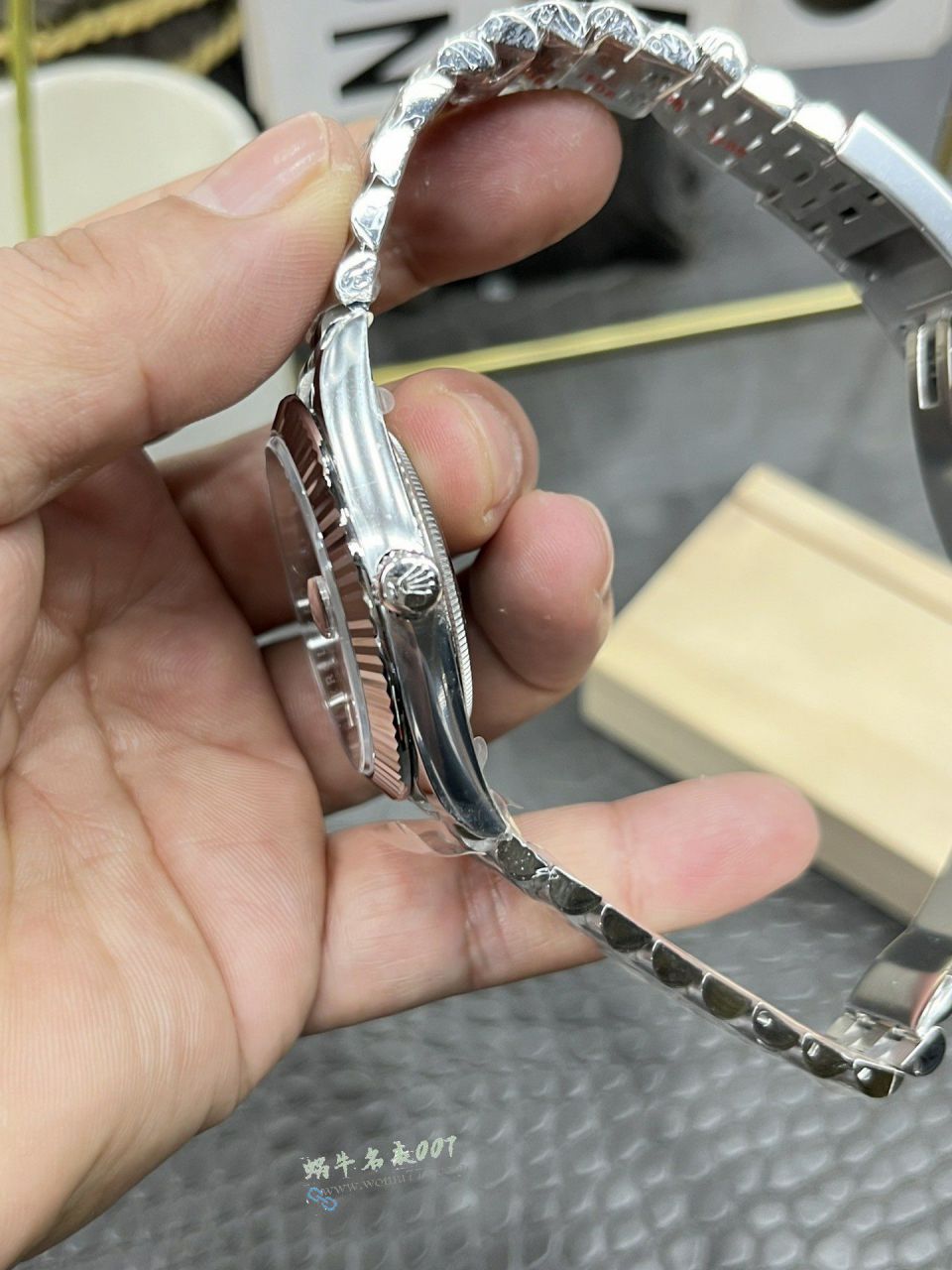 clea Rolex Datejust 41mm replica imitation m126334-0012 watches  / R957