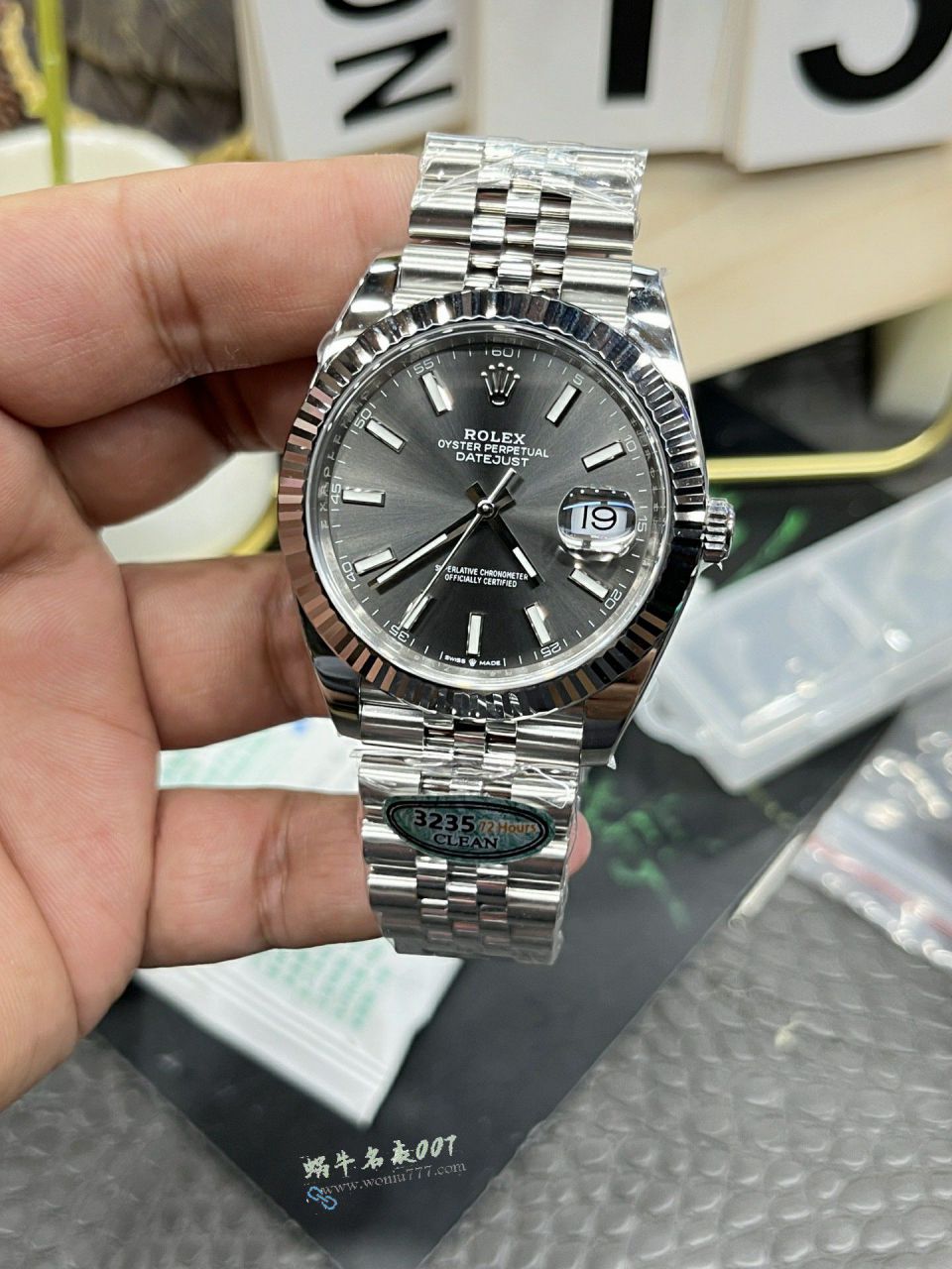 clean Rolex Datejust 41MM replica imitation m126334-0016 watches  / R958