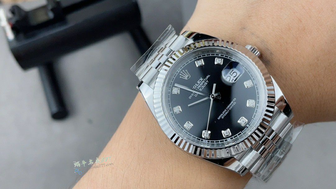 clean Rolex Datejust 41MM replica imitation m126334-0016 watches  / R958