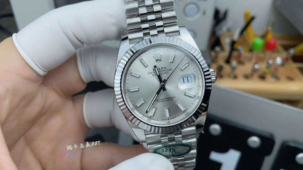 CLEAN Rolex Datejust 41mm series m126334-0014 watches  / R960