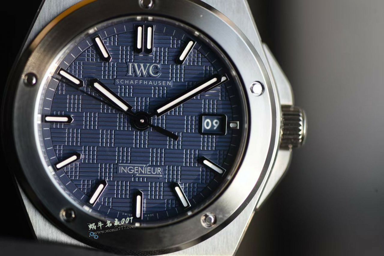  Video review V7 Factory  blue surface IWC Engineer  series best replica imitation IW328907 watches  / WG639