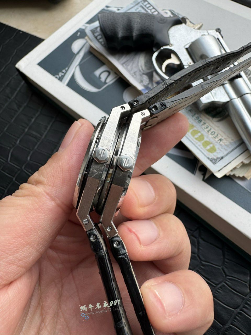 V7 Factory Audemars Piguet Royal Oak TOP replica imitation  Women watch67651ST.ZZ.D002CR.01 watches  / AP306