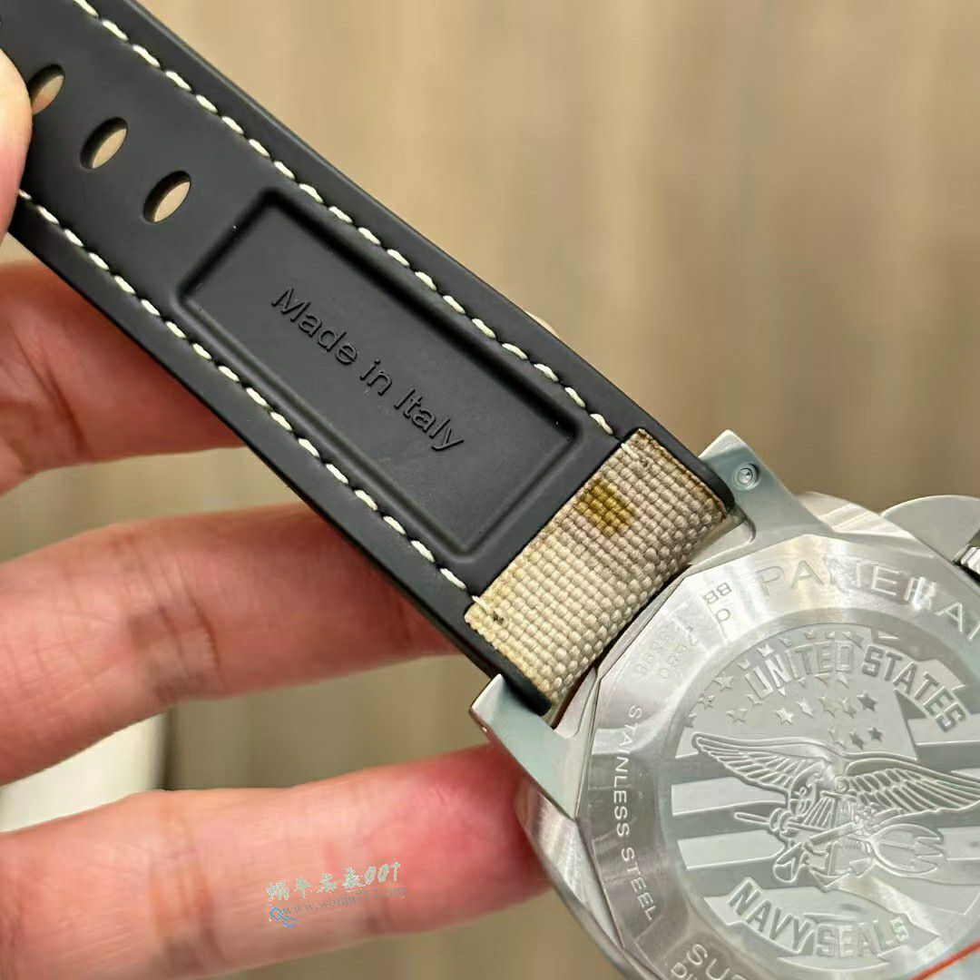 VS Panerai SUBMERSIBLE  QuarantaQuattro Navy SEALs PAM01518 replica imitation  watch / VSPAM1518