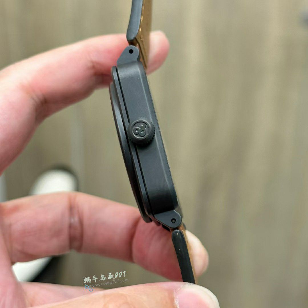 M+  imitation  replica  Bell & Ross  watch INSTRUMENTS series BR03A-PH-CE/SRB watches  / BR067