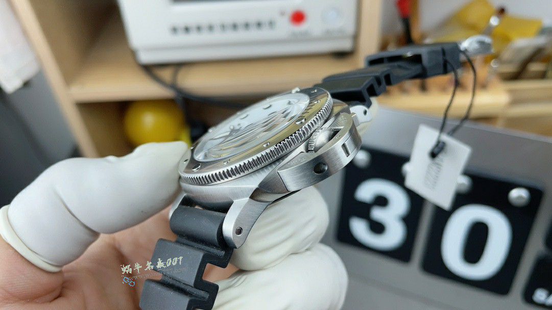 VS Factory Panerai Submarine series 100% replica  watchPAM02223，PAM2223 watches  / VSPAM2223