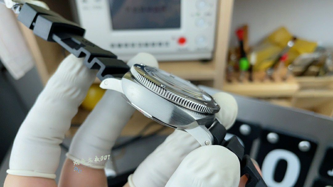 VS Factory Panerai Submarine series 100% replica  watchPAM02223，PAM2223 watches  / VSPAM2223