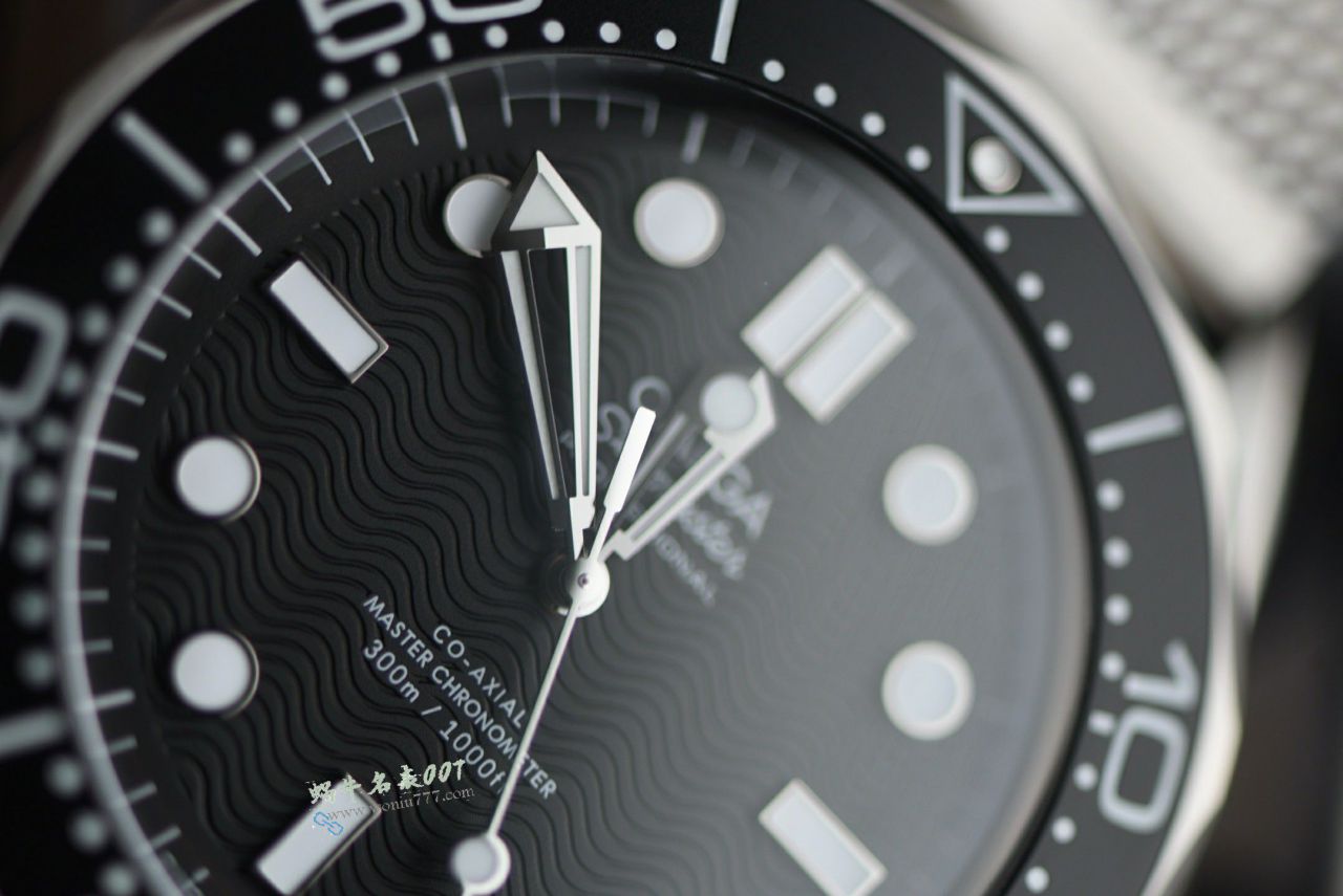 VS Omega  No calendar  Seamaster 300 meters TOP replica  watch210.30.42.20.01.010 watches  / VS821