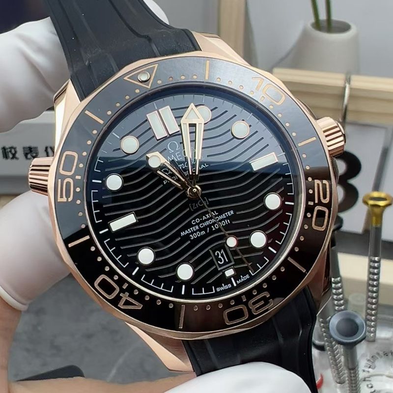 VS All gold  Omega Seamaster 300 meters TOP replica  watch210.62.42.20.01.002 watches 