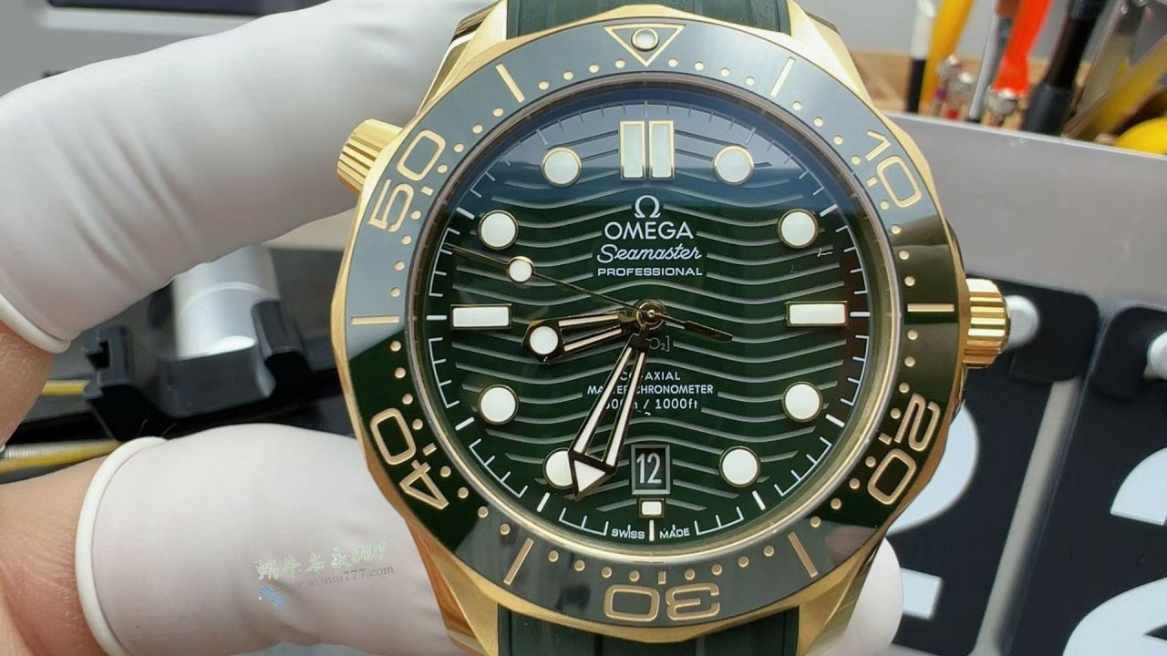 VS Omega Seamaster 300 meters Green Grass Guangzhou replica  watch210.62.42.20.10.001 watches  / VS822