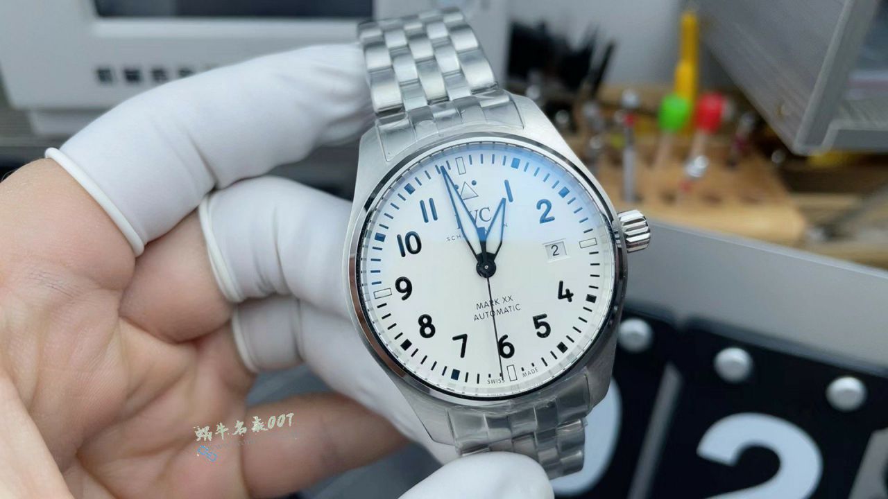 V7 Factory  IWC 100% replica  watch Big Pilot Mark XX IW328208 watches  / WG653