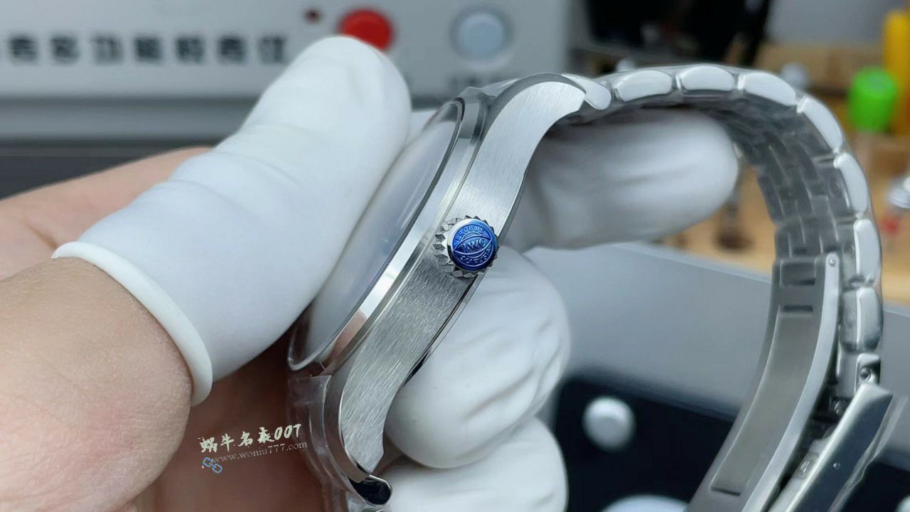 V7 Factory  IWC 100% replica  watch Big Pilot Mark XX IW328208 watches  / WG653