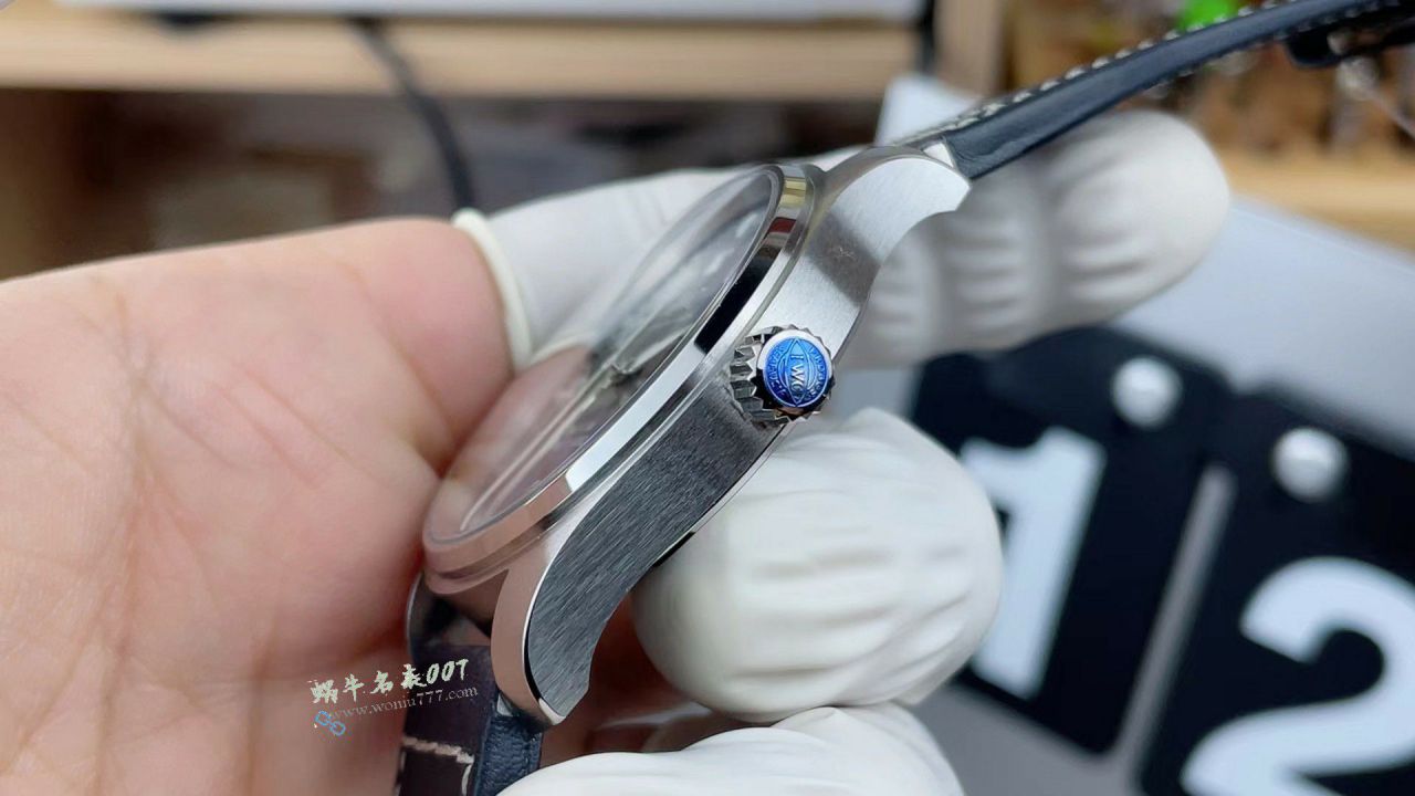 V7IWC Big Pilot the best  replica  watch Mark XX Collection IW328204 watches  / WG652