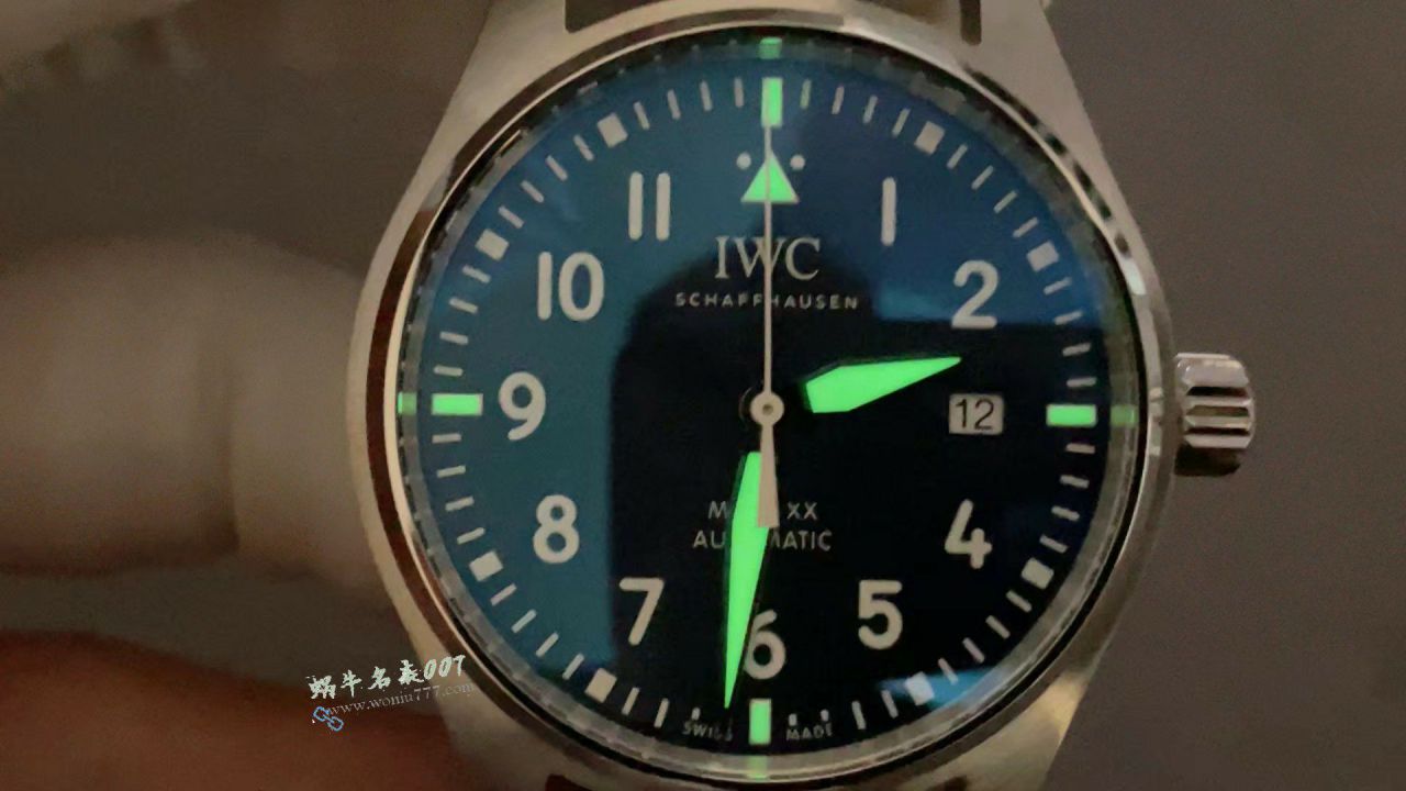 V7IWC Big Pilot the best  replica  watch Mark XX Collection IW328204 watches  / WG652