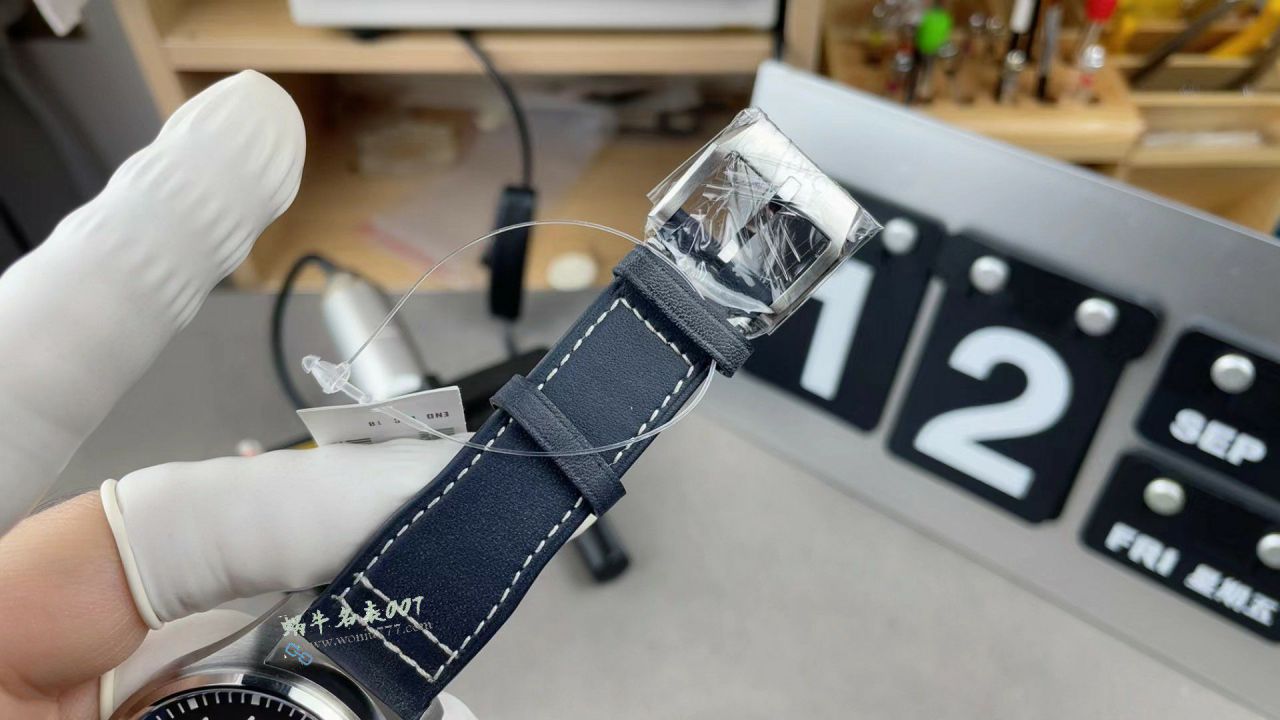 V7IWC Big Pilot the best  replica  watch Mark XX Collection IW328204 watches  / WG652