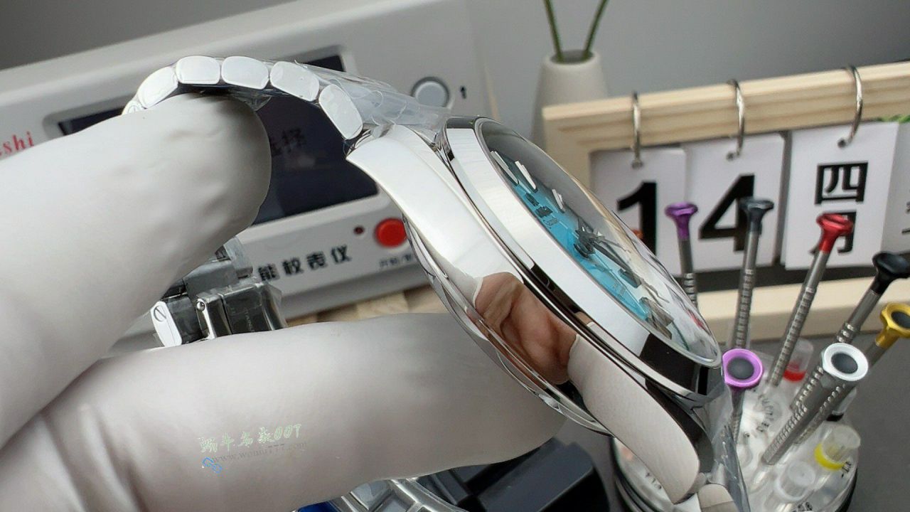 VS Omega  Gradient Turquoise  Seamaster 150TOP replica 220.10.41.21.03.006 watches  / VS826