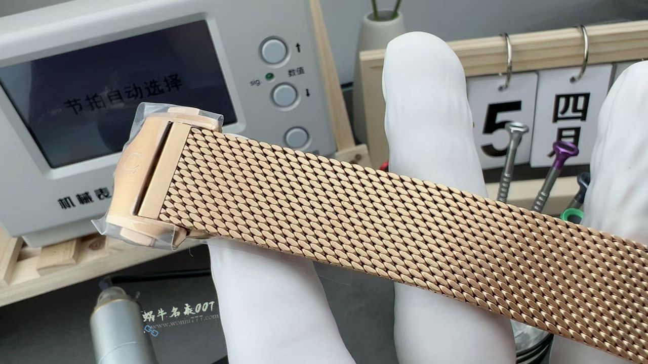 VS Omega 007  Seamaster 300  bronze gold  No Time to Die  replica  watch210.90.42.20.01.003 watches  / VS828