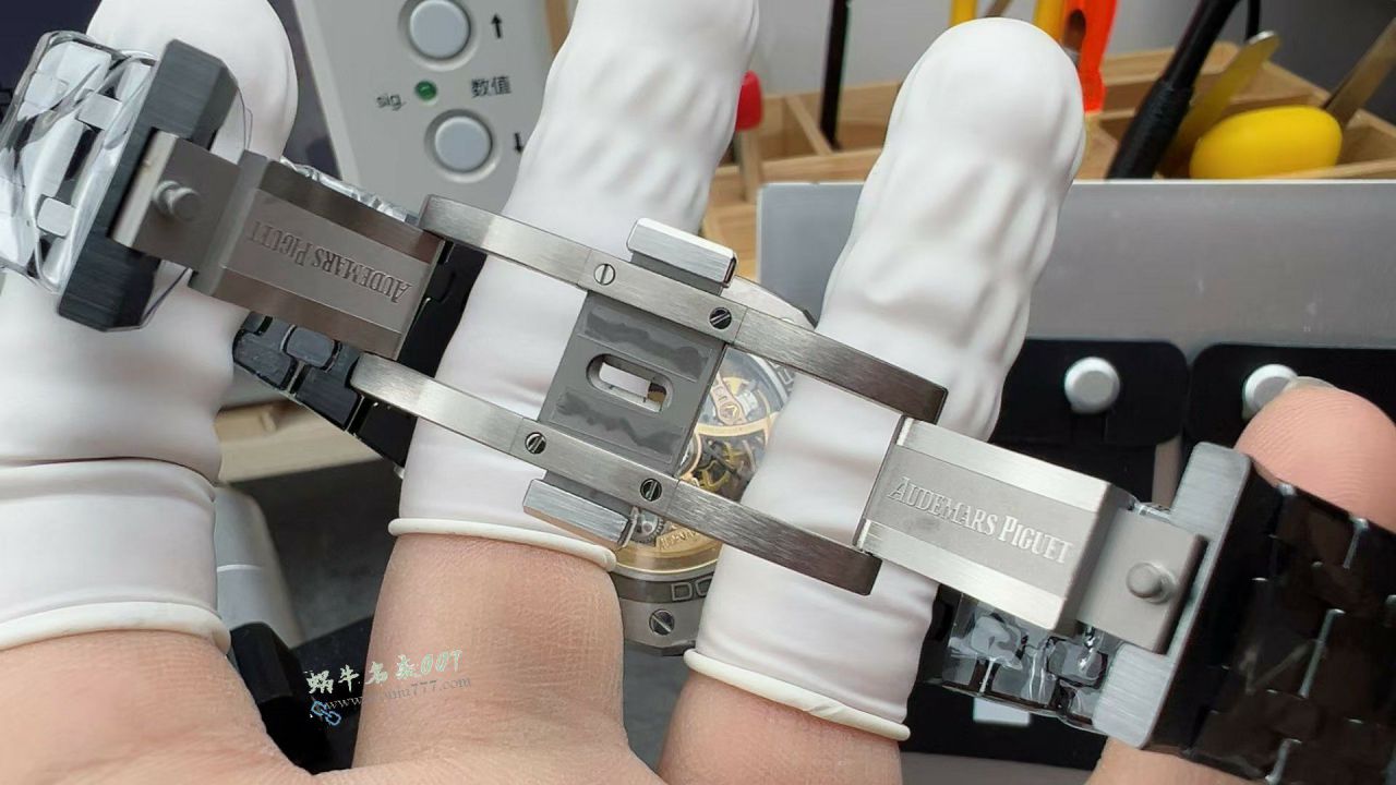 THB Audemars Piguet Royal Oak TOP replica  watch 15416CE.OO.1225CE.01 watches  / AP311