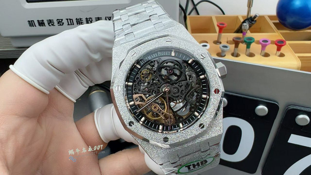 THB Audemars Piguet Royal Oak 100% replica  watch 15407BC.GG.1224BC.01 watches  / AP312