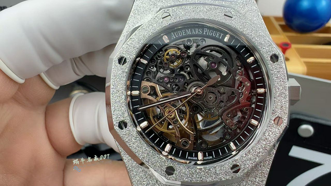 THB Audemars Piguet Royal Oak 100% replica  watch 15407BC.GG.1224BC.01 watches  / AP312