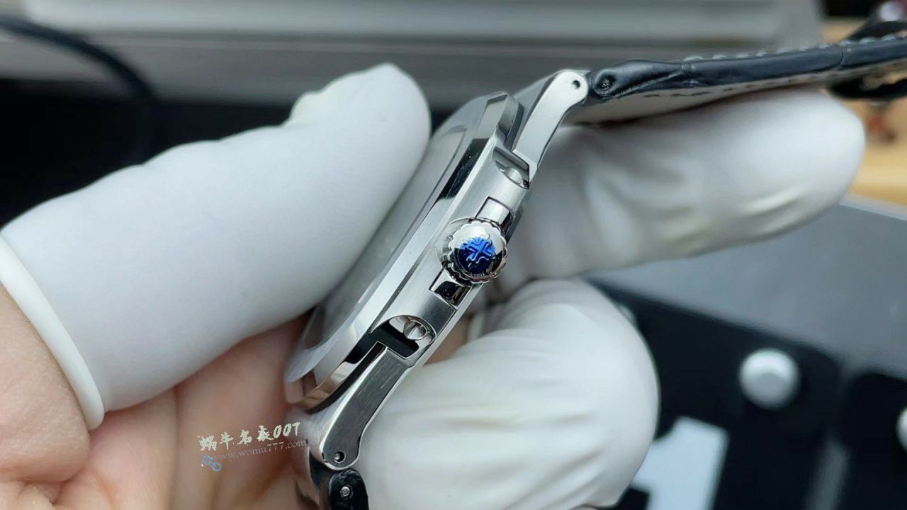 3K Customized movement Patek Philippe Nautilus 5711G-001TOP replica  watches  / BD512