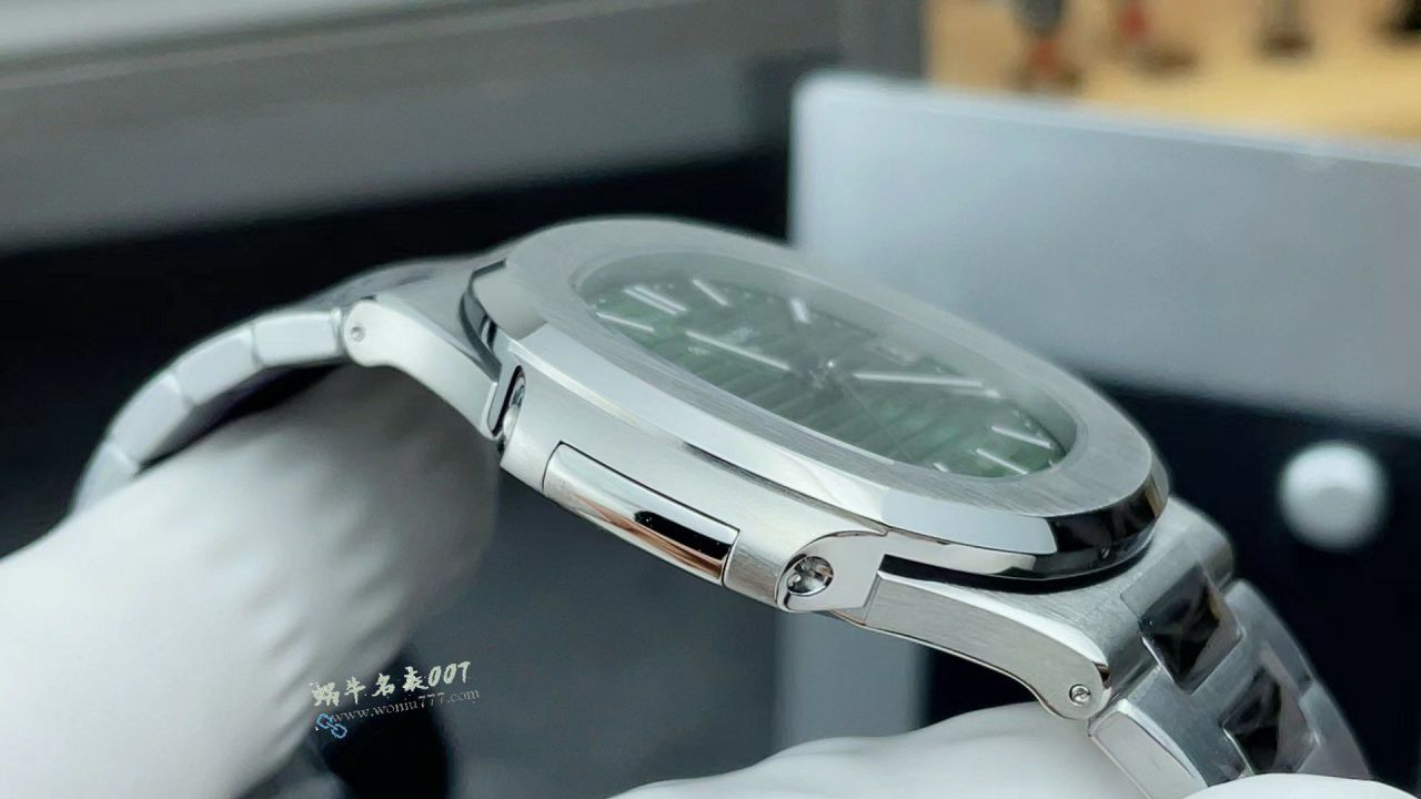 【 Video review 】3K Customized movement Patek Philippe Green  Nautilus 100% imitation  replica 5711/1A-014 watch / BD386