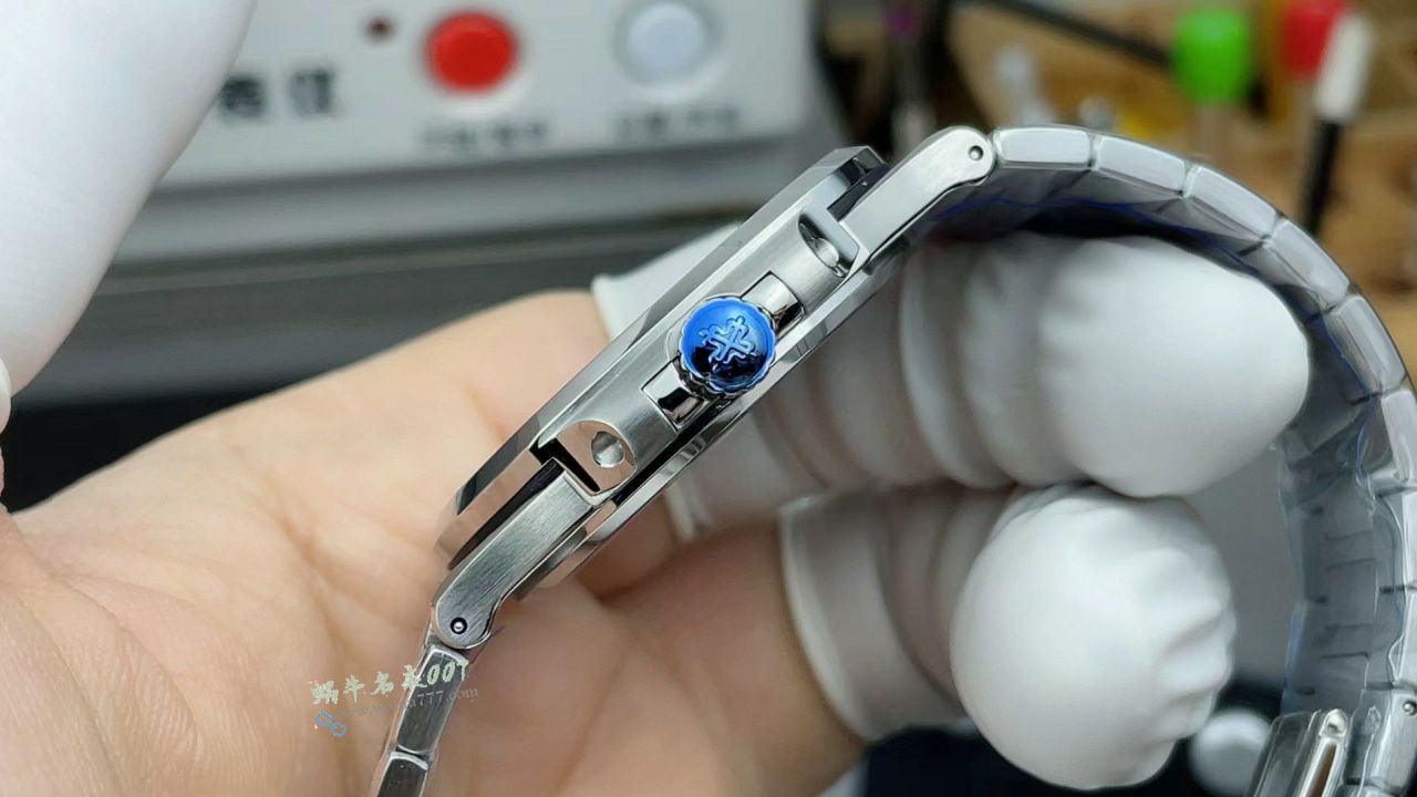 【 Video review 】3K Customized movement Patek Philippe Green  Nautilus 100% imitation  replica 5711/1A-014 watch / BD386