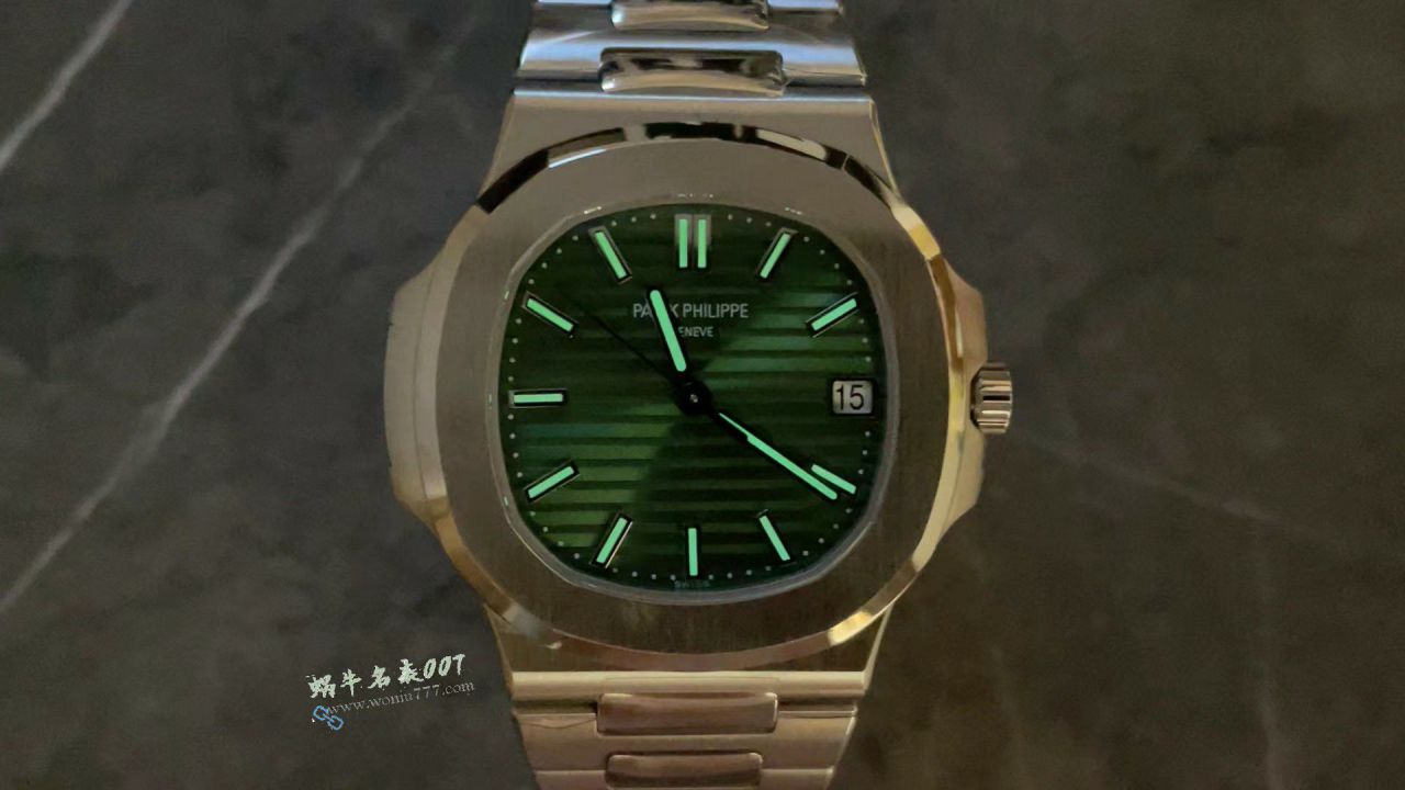 【 Video review 】3K Customized movement Patek Philippe Green  Nautilus 100% imitation  replica 5711/1A-014 watch / BD386