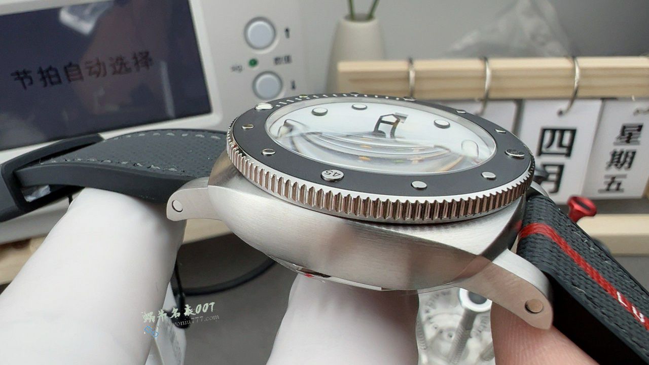 VS Factory Panerai Submarine series TOP replica  watchPAM01579，PAM1579 watches  / VSPAM01579