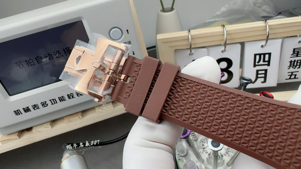 8F Vacheron Constantin Overseas  replica  watch4500V/000R-B127 watches  / JS279