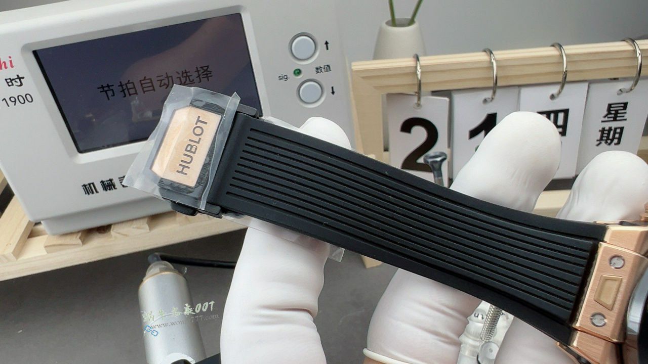 BBF Factory  Official website  Hublot watch BIG BANG 100% replica  watch441.OM.1181.RX watches  / YB138