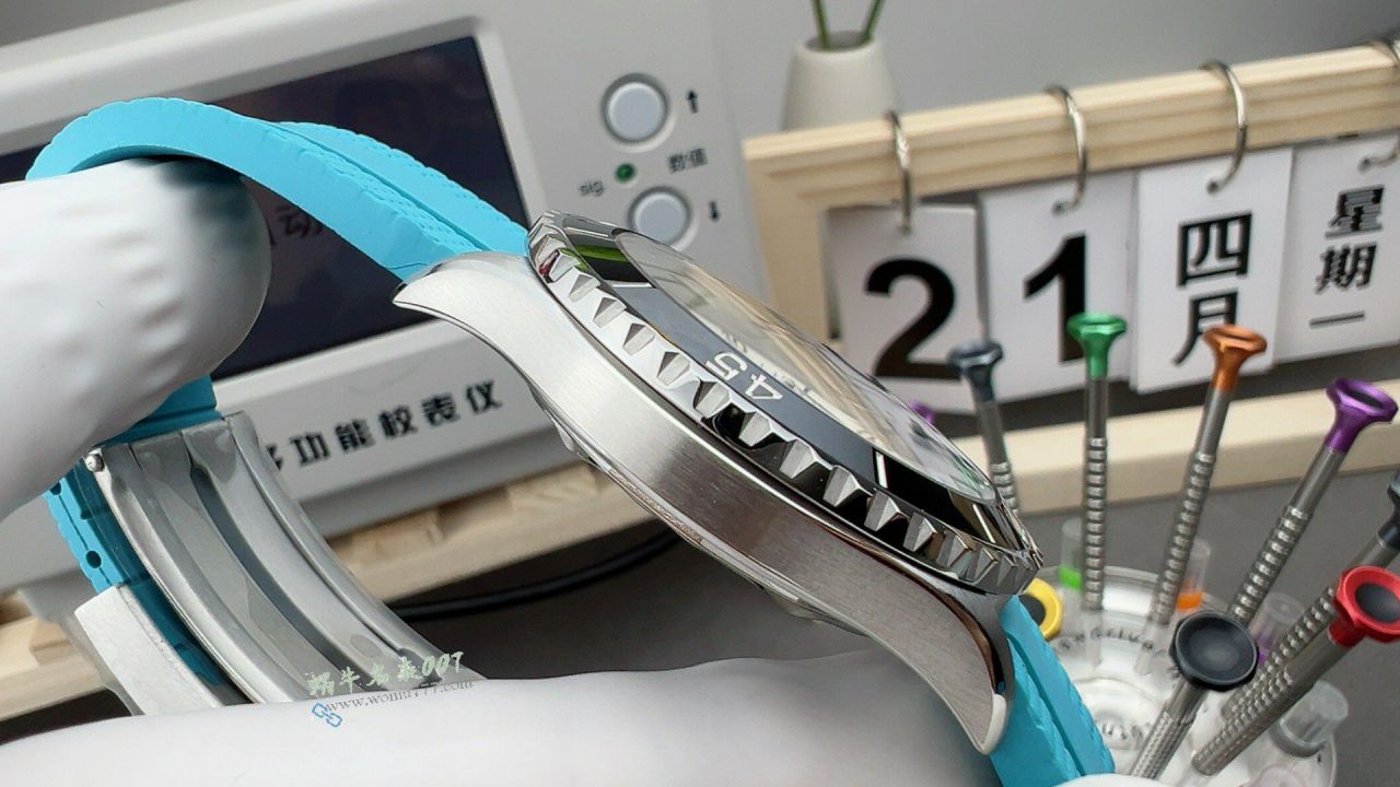 BLS Breitling Rainbow  super  ocean  series 100% replica  watch websiteA17375211B2S4 watches  / BL212