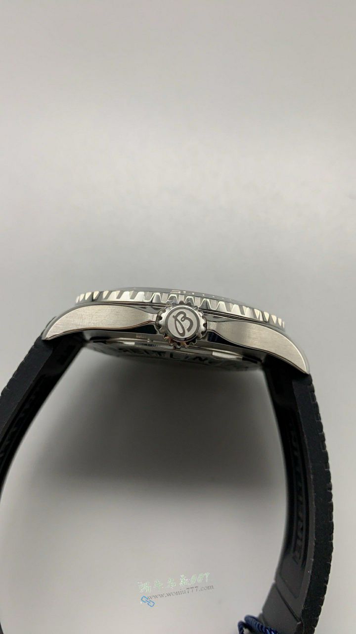 BLS Breitling Rainbow  super  ocean  series   imitation  watch websiteA17375211B2S1 watches  / BL211